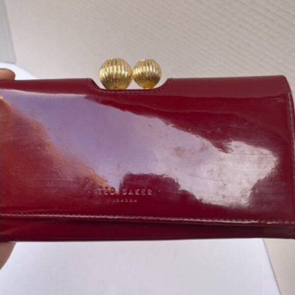 Ted Baker Bobble Patent Leather Wallet with Flaws - Picture 3 of 15